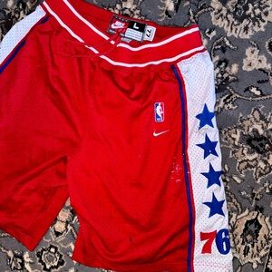 Vintage 76ers Basketball Shorts Large